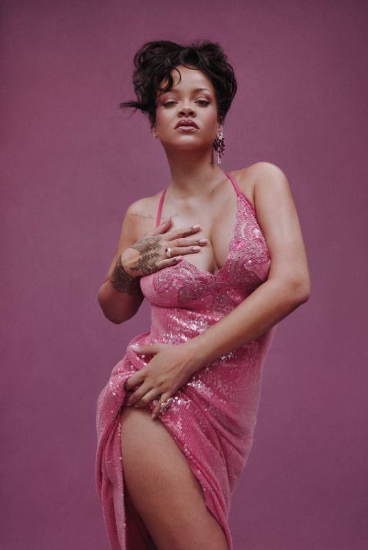 RIHANNA for Savage x Fenty V-Day 2025