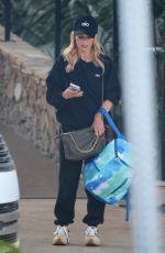 SARAH MICHELLE GELLAR and Freddie Prinze Jr. Turned Away from Full Hotel in Los Angeles 01/09/2025