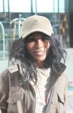 SINITTA Heading to The Bord Gais Theatre in Dublin 01/26/2025
