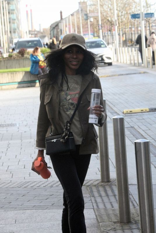 SINITTA Heading to The Bord Gais Theatre in Dublin 01/26/2025