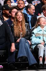 SYDNEY SWEENEY at New York Knicks vs Brooklyn Nets Game at Barclays Center in Brooklyn 01/21/2025