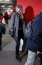 TAYLOR SWIFT at Divisional Playoff Houston Texans vs. Kansas City Chiefs in Kansas City 01/18/2025