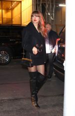 TAYLOR SWIFT Out for a Family Dinner in New York 01/17/2025