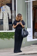 TYRA BANKS Out Shopping in Sydney After Revealing Loss of Los Angeles Home in Wildfires 01/19/2025