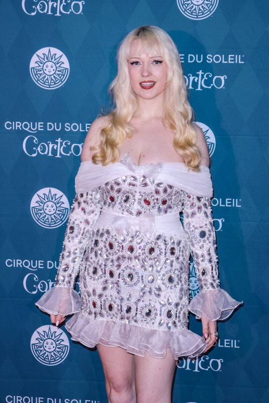 VICTORIA CLAY at Cirque du Soleil Corteo Premiere in London 01/15/2025