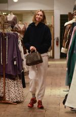 WHITNEY PORT Out Shopping in Los Angeles 01/03/2025