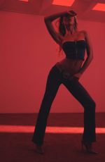 ALEXIS REN for Abrand Jeans Spring 2025