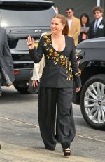 AMY ADAMS Arrives at 2025 Film Independent Spirit Awards 02/22/2025