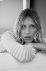 ANJA RUBIK for Elle France, February 2025