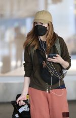 ANNA KENDRICK Arrives at LAX Airport 02/10/2025