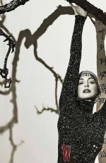 ANNE HATHAWAY for W Magazine China - TheArt Issue, February 2025