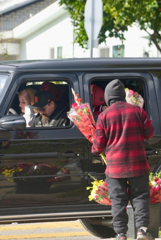 BRITNEY SPEARS Spent Valentine’s Day with Paul Soliz in Thousand Oaks 02/14/2025