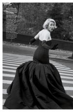CARRIE COON in Town & Country Magazine, February 2025