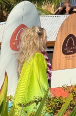 CARRIE UNDERWOOD as an American Idol Judge Filming at Aulani Resort and Spa in Hawaii 02/12/2025
