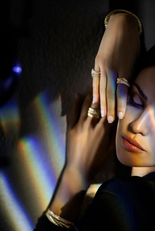 EIZA GONZALEZ for David Yurman Spring 2025