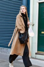 ELIZABETH DEBICKI Out Shopping in London 02/06/2025