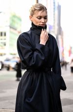 ELSA HOSK Arrives at Calvin Klein Fashion Show in New York City 02/07/2025