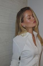 FRIDA AASEN - Instagram Photos 02/25/2025