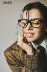 HAILEE STEINFELD for Vogue Phillipines, March 2025