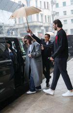 HAILEE STEINFELD Out on a Shopping Trip in Milan 02/25/2025