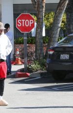 HAILEY and Justin BIEBER Leaves a Breakfast After Attending Yoga Class in Los Angeles 02/23/2025