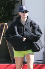 HAILEY and Justin BIEBER Leaves a Breakfast After Attending Yoga Class in Los Angeles 02/23/2025