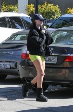 HAILEY and Justin BIEBER Leaves a Breakfast After Attending Yoga Class in Los Angeles 02/23/2025