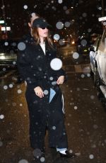 HAILEY BIEBER Braves Brooklyn Rain for Pizza Night at Lucali 02/02/2025