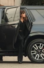 JENNIFER GARNER on the Set of The Last Thing He Told Me in Los Angeles 02/04/2025