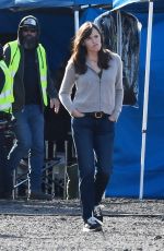 JENNIFER GARNER on the Set of The Last Thing He Told Me in Los Angeles 02/07/2025