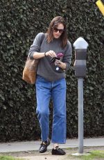 JENNIFER GARNER Out and About in Los Angeles 02/19/2025