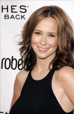 JENNIFER LOVE HEWITT at Davante Rodeo Drive Boutique Opening, 2007