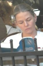 JENNIFER MORRISON Enjoys a Quiet Lunch while Reading in Los Angeles 02/01/2025