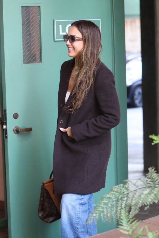 JESSICA ALBA Out and About in Santa Monica 02/18/2025