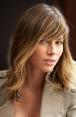 JESSICA BIEL - Easy Virtue Photoshoot at Toronto Film Festival 2008
