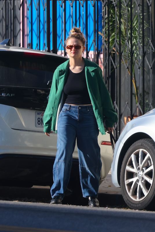 JOEY KING Heading to Breakfast in Los Angeles 02/23/2025