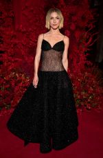 JULIANNE HOUGH at Christian Siriano Fall/Winter 2025 Show at New York Fashion Week 02/06/2025