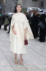 KATE BARTLETT Arrives at Carolina Herrera Fashion Show in New York 02/10/2025