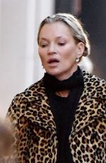 KATE MOSS Visit a Hairdressers in London 01/30/2025