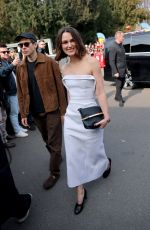 KEIRA KNIGHTLEY at Tod