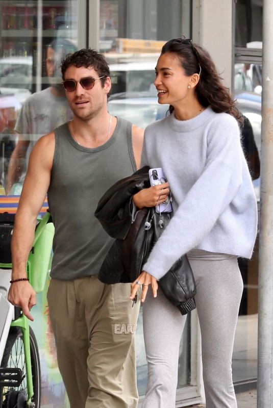 KELLY GALLE Out for Coffee with Mystery Man in Bondi Beach 02/18/2025
