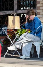 KRISTEN BELL Grabs Takeout from All Time in Los Feliz 02/01/2025