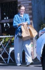 KRISTEN BELL Grabs Takeout from All Time in Los Feliz 02/01/2025