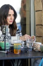 KYLE RICHARDS and MORGAN WADE Out for Breakfast in Encino 02/19/2025