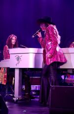 LAINEY WILSON at 6th Jam for Janie Grammy Awards Viewing Party in Los Angeles 02/02/2025