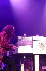 LAINEY WILSON at 6th Jam for Janie Grammy Awards Viewing Party in Los Angeles 02/02/2025