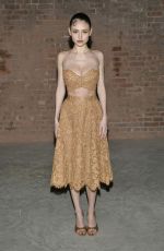 LENI KLUM at Michael Kors FW 2025 Fashion Show in New York 02/11/2025