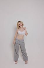LILY BROOKS O