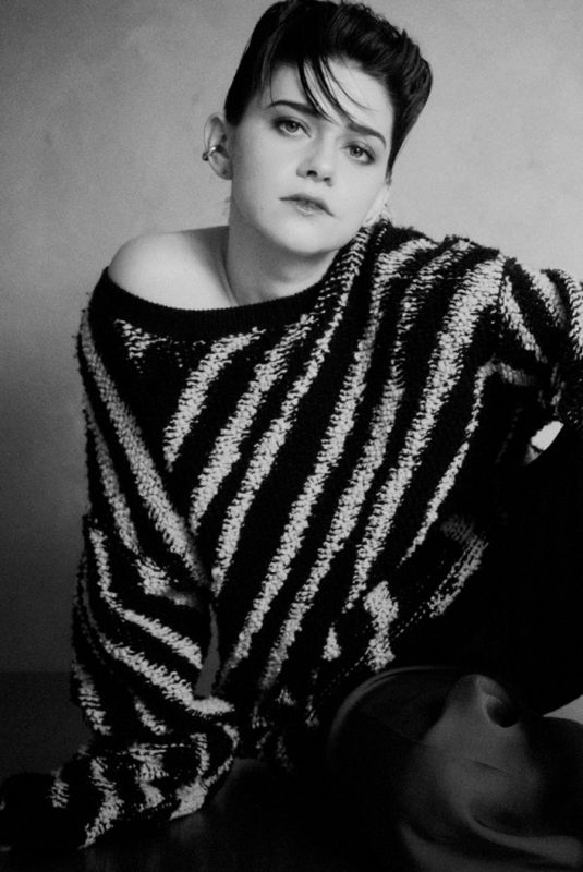 MOLLY BROWN for Schon Magazine, February 2025