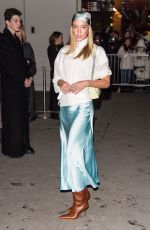 OLIVIA PONTON at Tory Burch Fall 2025 Fashion Show in New York 0//